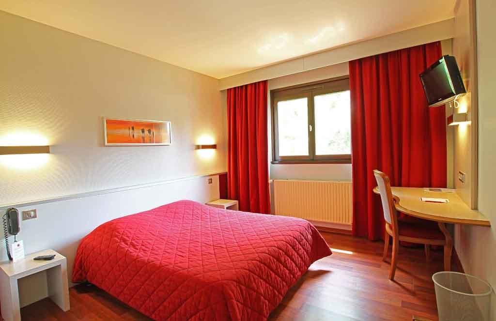 Sud Hotel Huttenheim Buitenkant foto