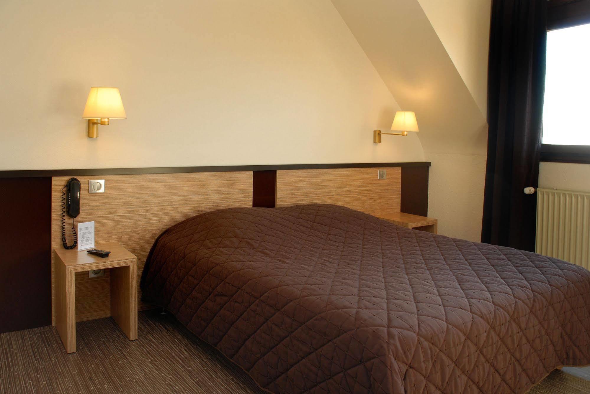 Sud Hotel Huttenheim Buitenkant foto